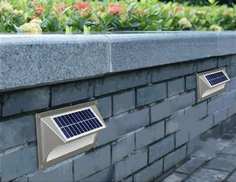 eclairage extérieur solaire puissant leroy merlin|Comment bien éclairer son jardin sans électricité.
